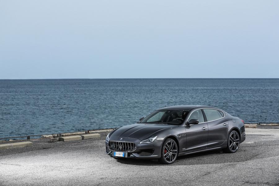  Maserati Quattroporte S Q4 GranSport (M156) 2017 года  (фото 14 из 41)